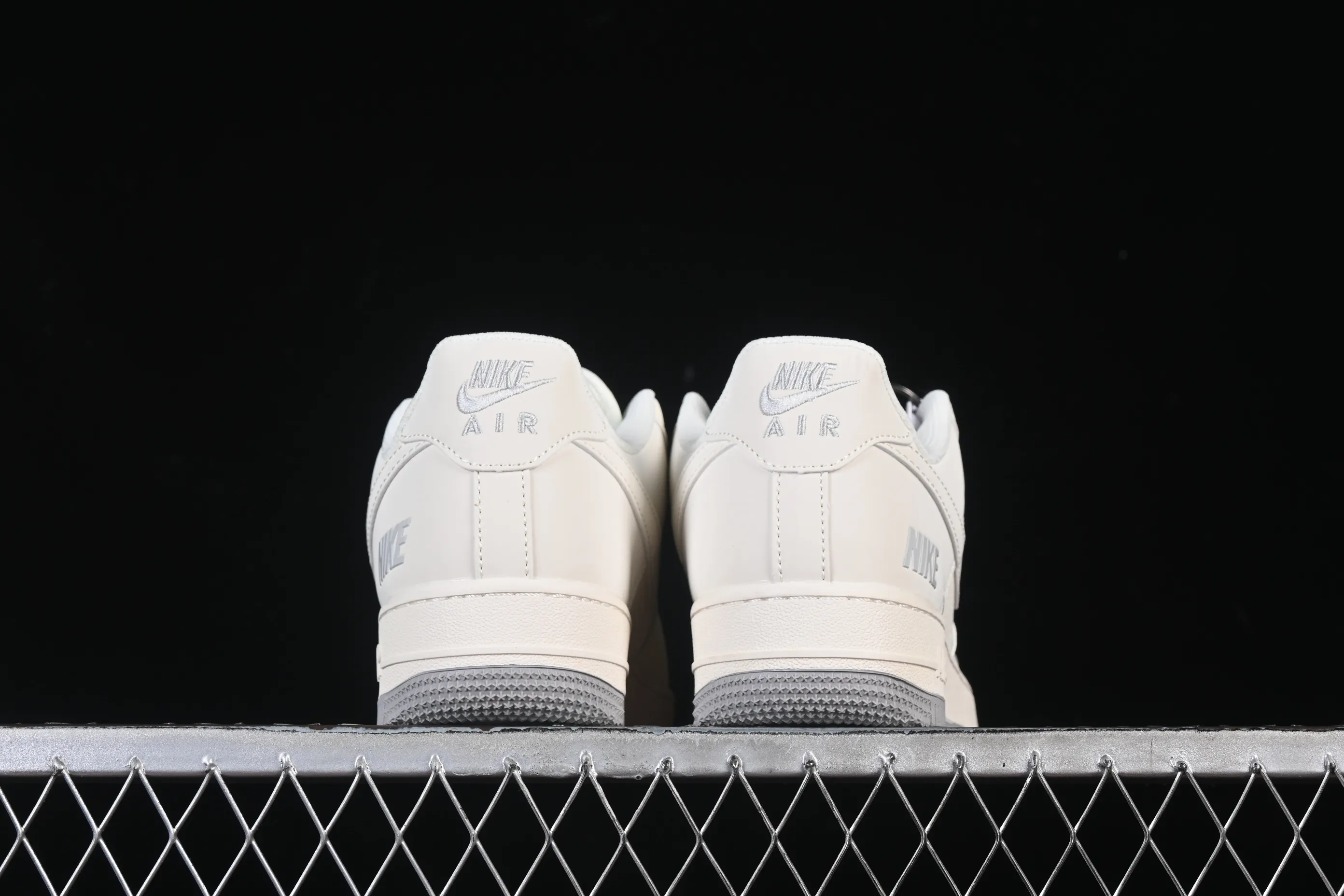 All Categories Nk Air Force 1 Air Force Series Nk Air Force 1 Low Air Force Low Nike Air Force 1'07 Low Beige Gray Stars Air Force One Low Casual Shoes XX3168-185